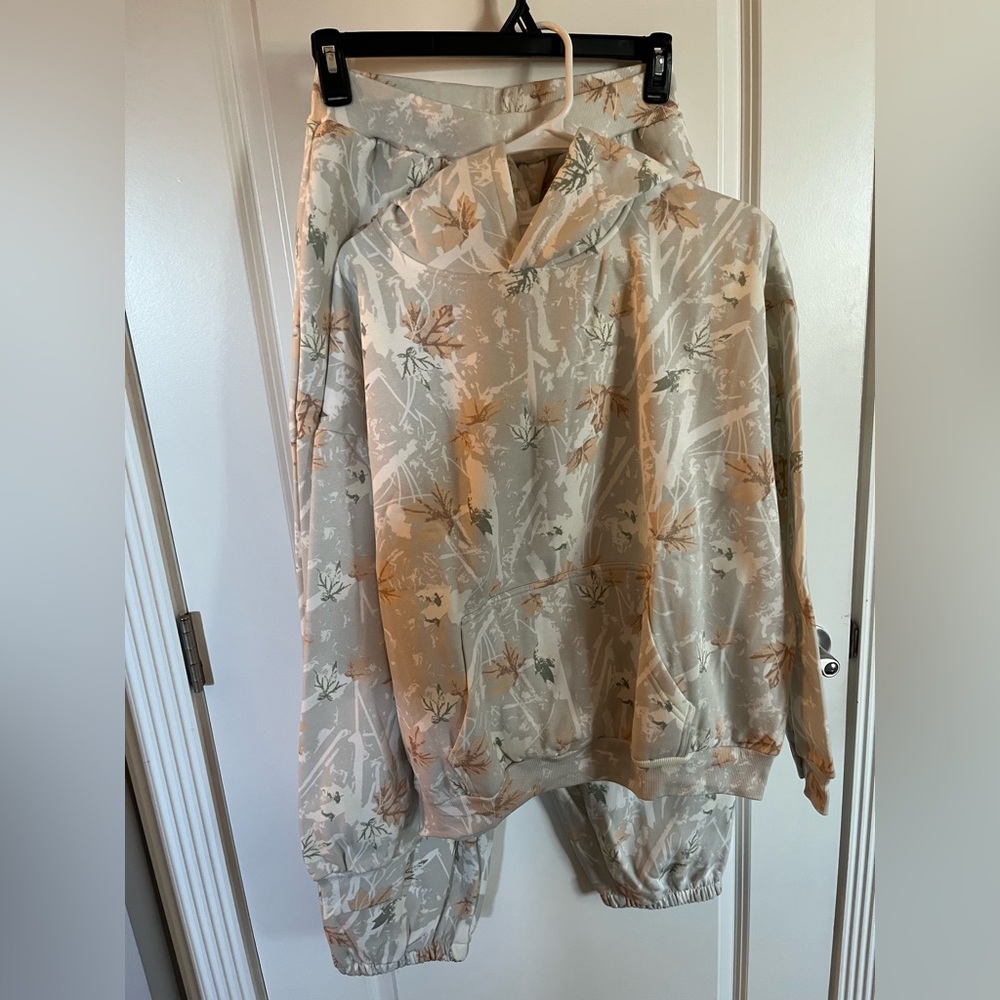 New Camo Grey 2 Piece Set Hoodie & Sweatpants
